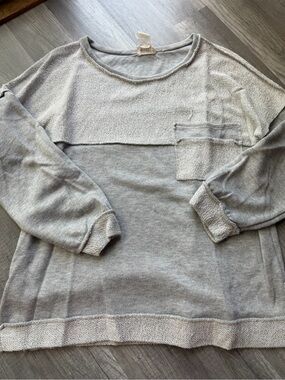 BiBi Heather Gray Knit Pullover with Textured Stitch